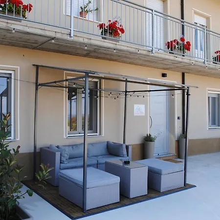 Cascina Monte Apartment