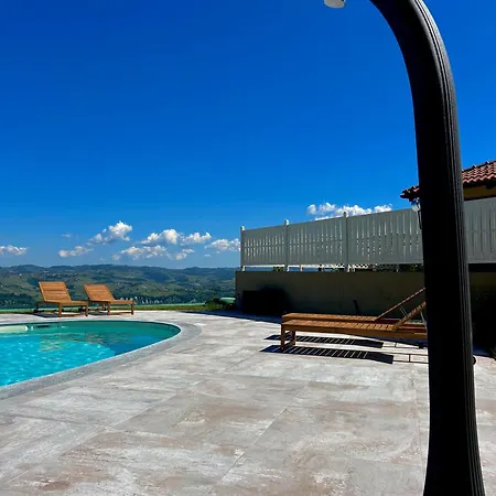 Cascina Monte شقة