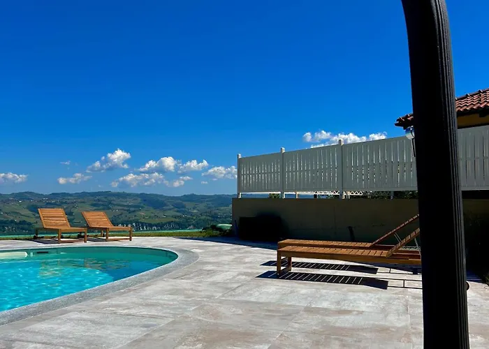 Cascina Monte Lägenhet
